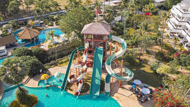 Thavorn Palm Beach Resort